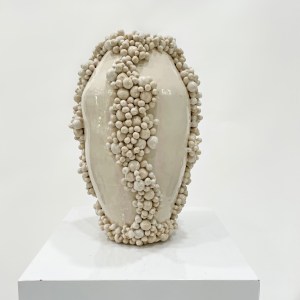 home decor statement piece made by Darina Palmire for Atelier Palmire. Bubble vase in neutral colour.